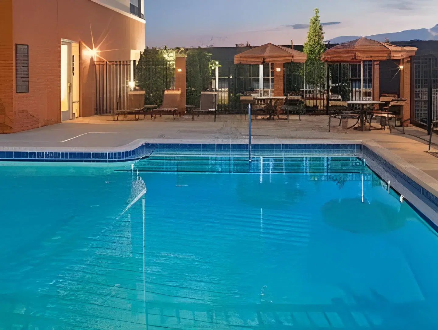 Hyatt Place Albuquerque/Uptown OUTDOOR_POOL