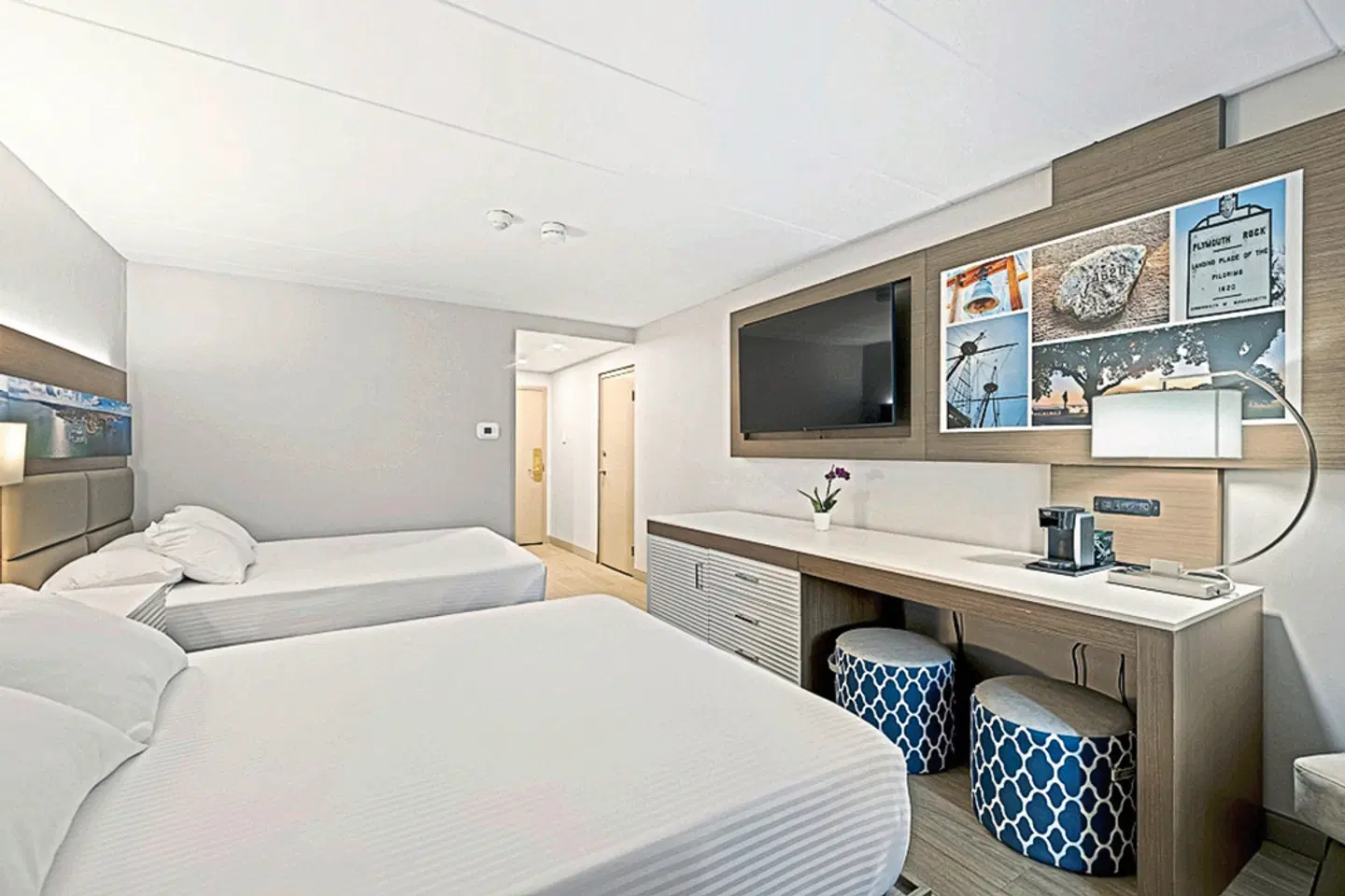 John Carver Inn & Spa ROOM_EXAMPLE