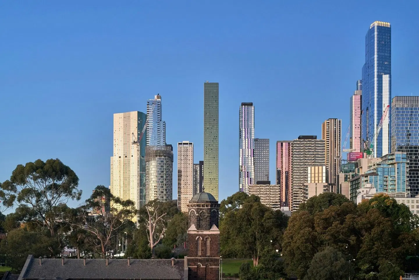 Courtyard By Marriott Melbourne Flagstaff Gardens LANDSCAPE