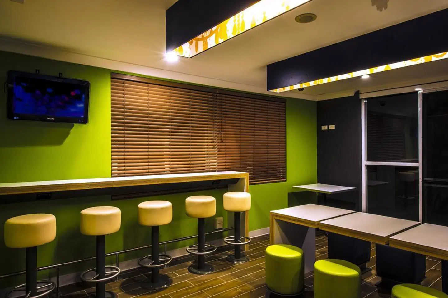 ibis budget Casula Liverpool Bar