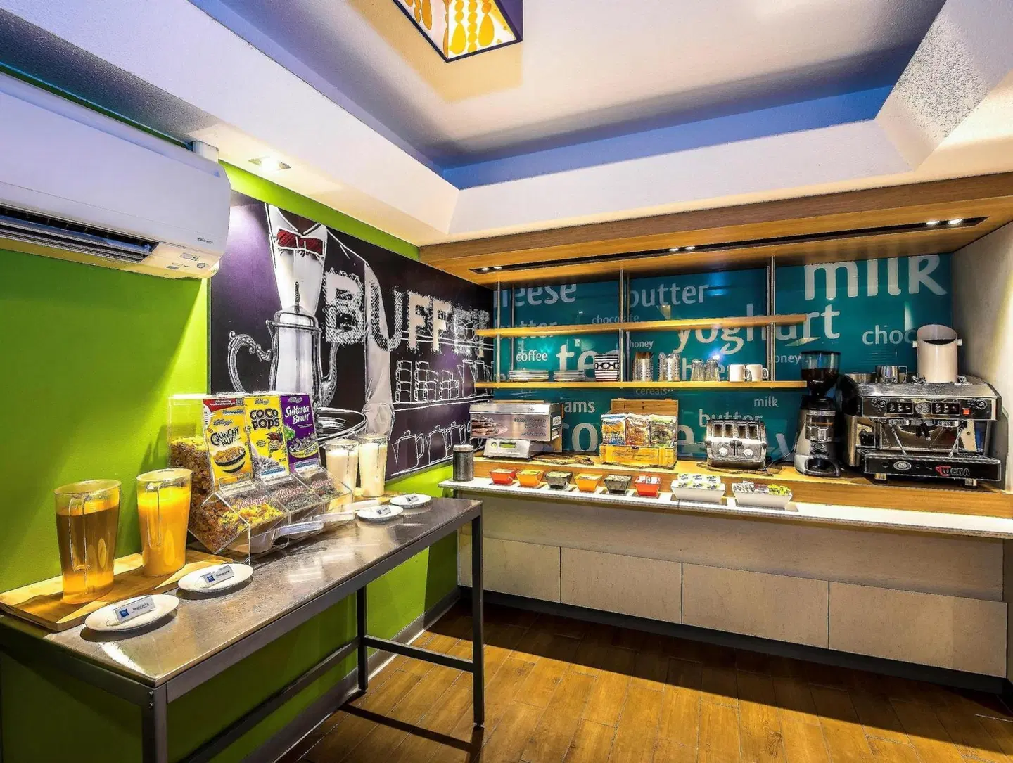 ibis budget Enfield Restaurant
