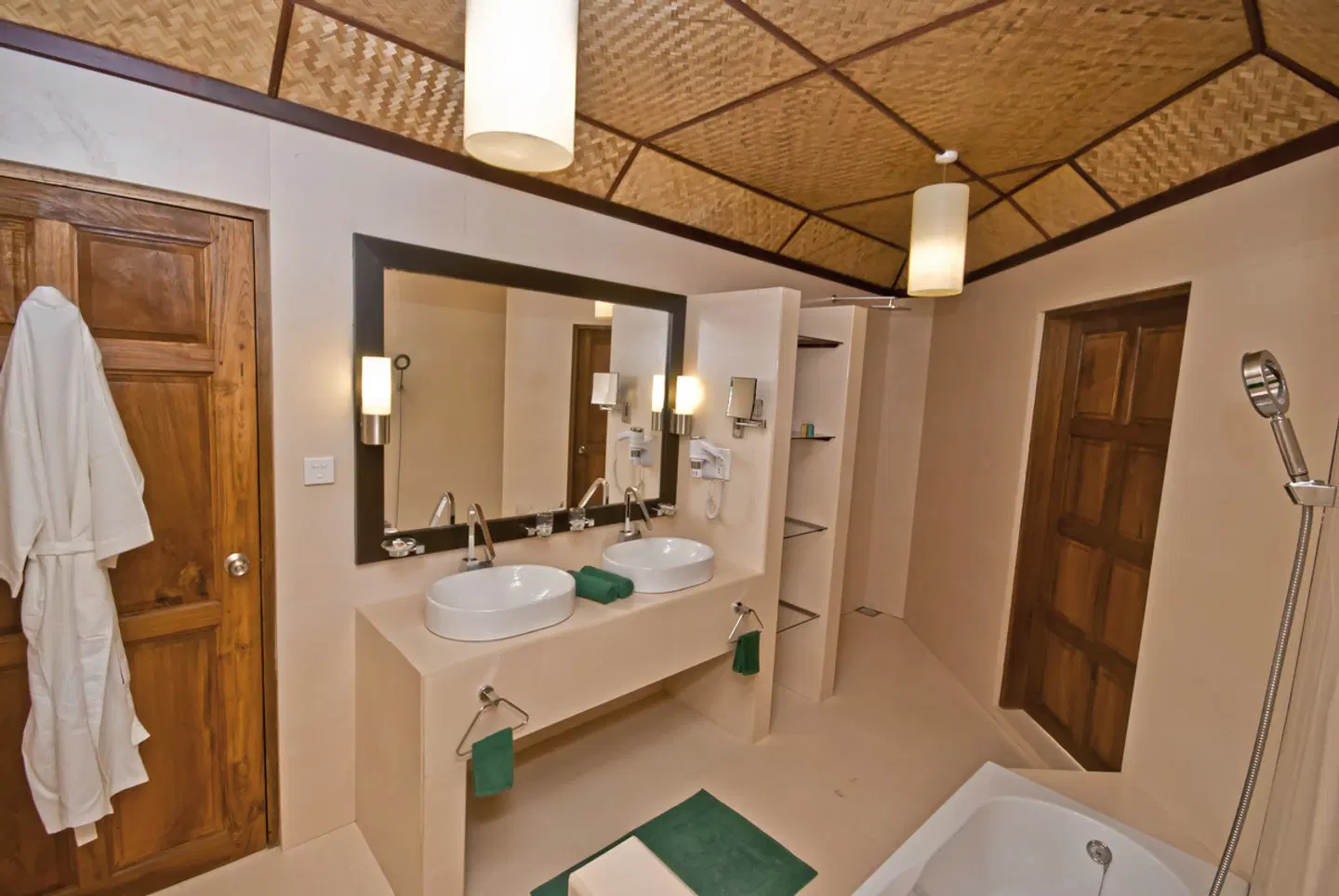 Safari Island Resort & Spa Badezimmer