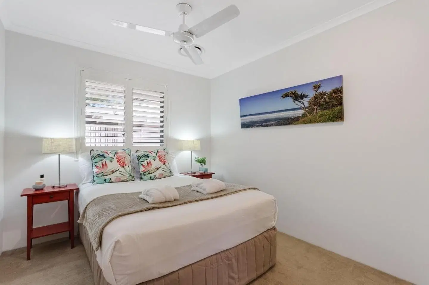 Sunset Cove Resort ROOM_EXAMPLE