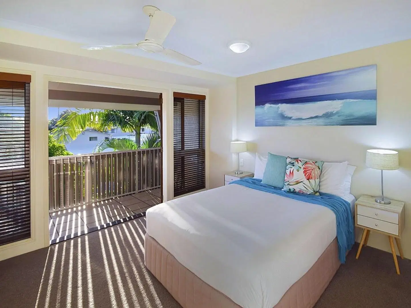 Sunset Cove Resort ROOM_EXAMPLE