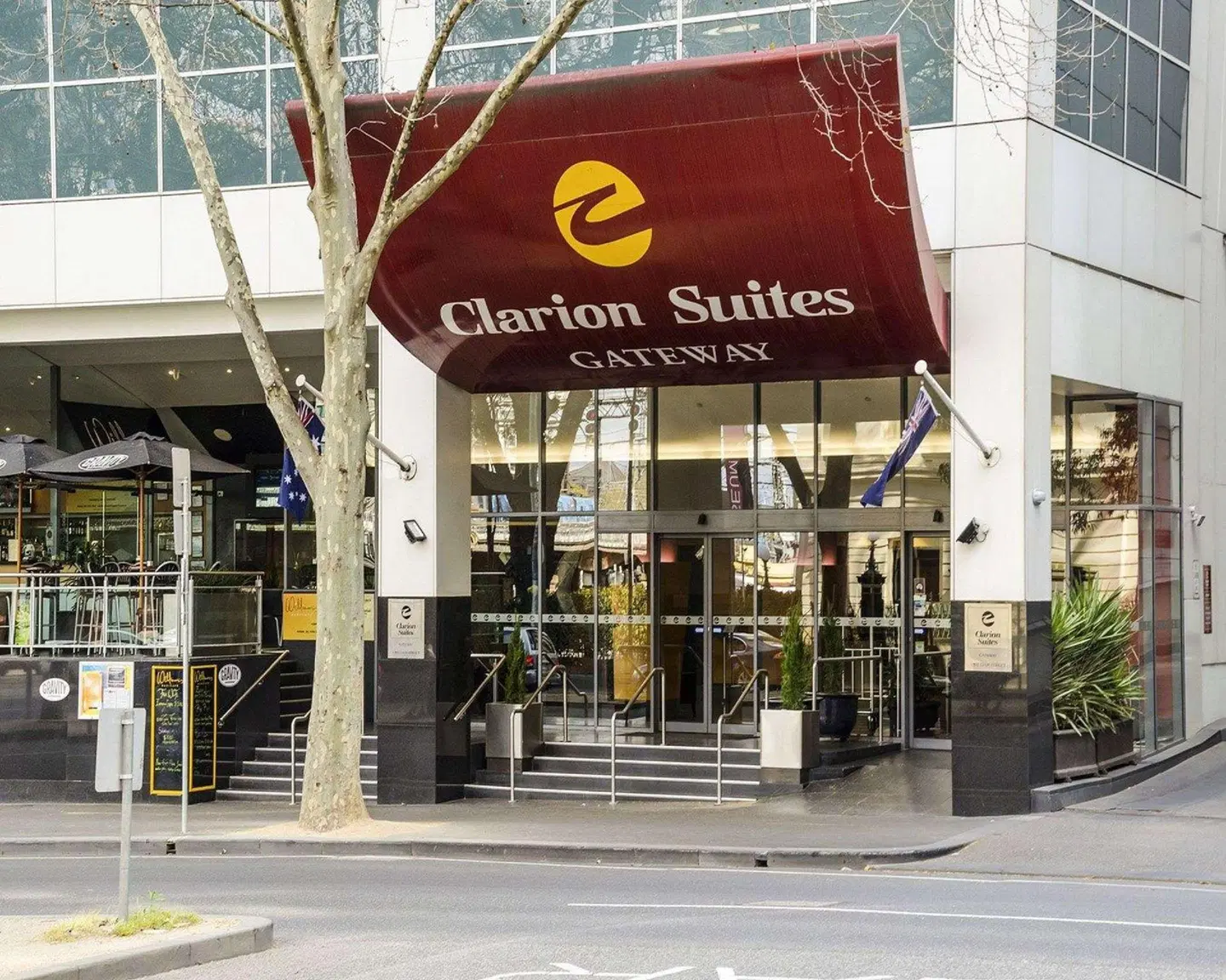 Clarion Suites Gateway EXTERIOR