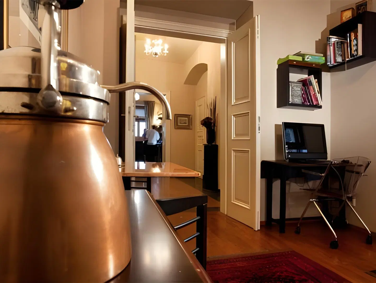 Hunger Wall Residence ROOM_EXAMPLE