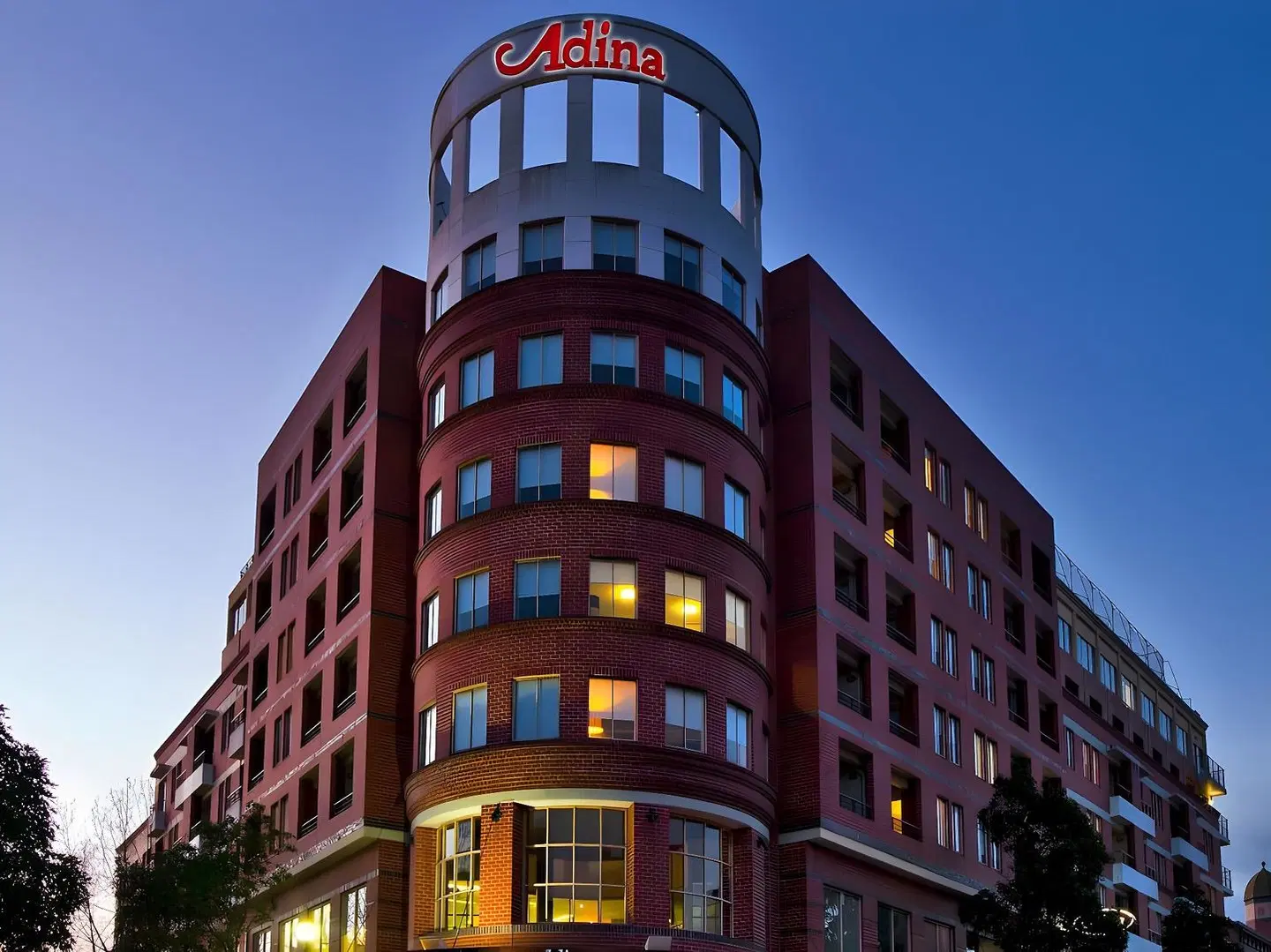 Adina Apartment Hotel Sydney Surry Hills EXTERIOR