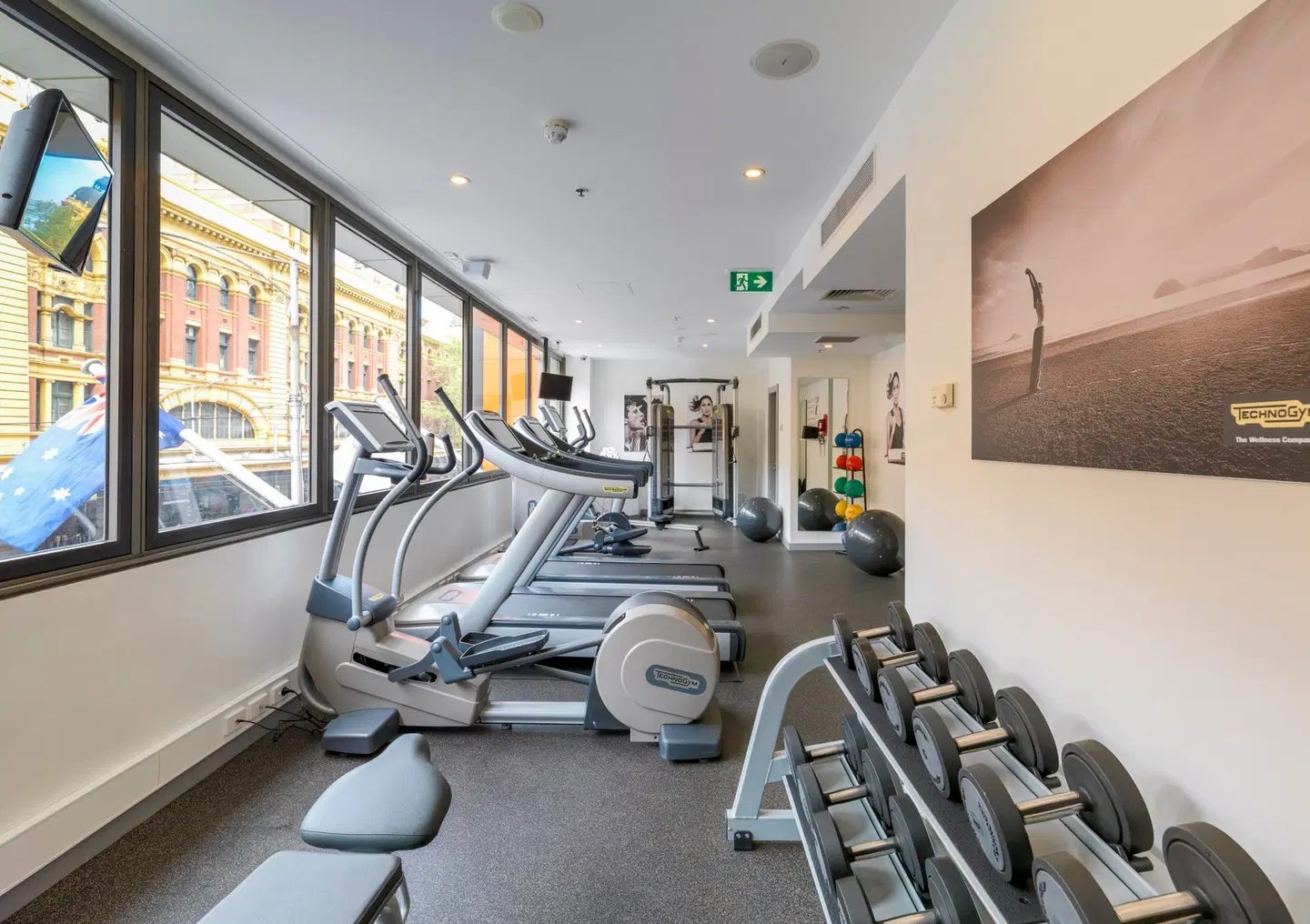 DoubleTree by Hilton Melbourne - Flinders Street SPORTS_AND_LEISURE