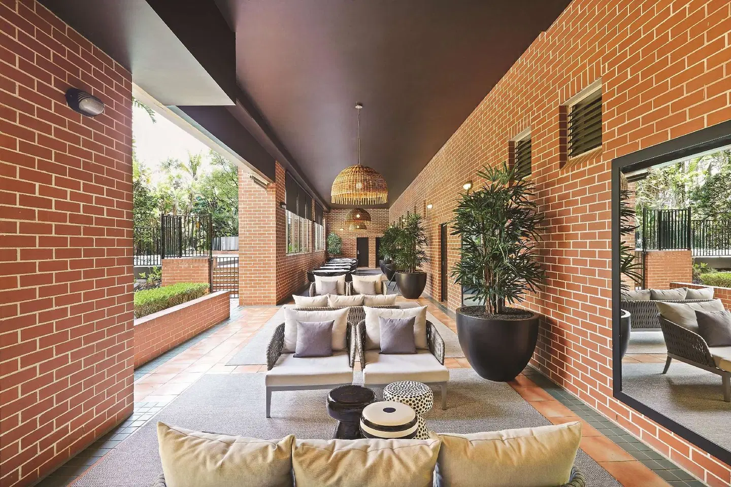Adina Apartment Hotel Sydney Surry Hills Terrasse