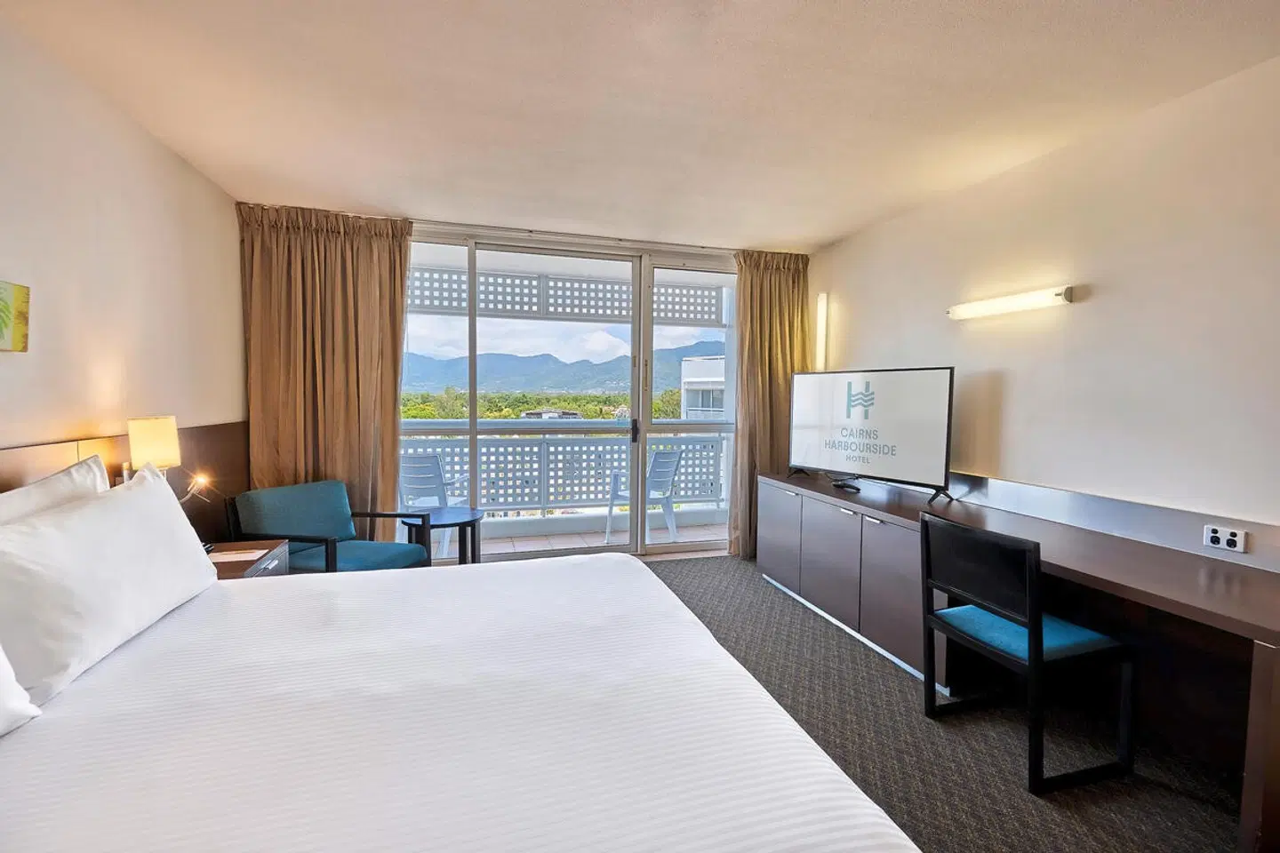Cairns Harbourside Hotel ROOM_EXAMPLE
