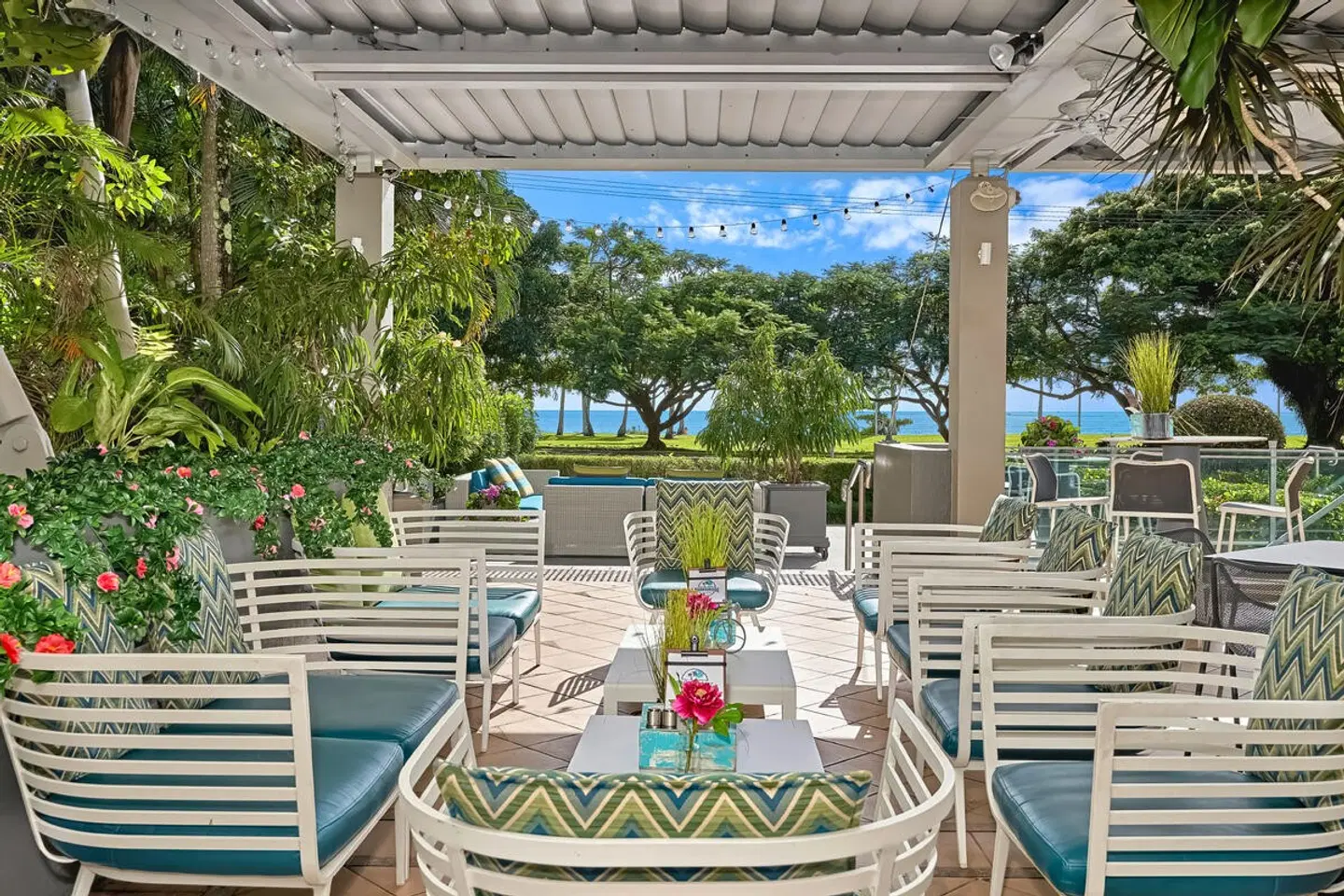 Cairns Harbourside Hotel Terrasse
