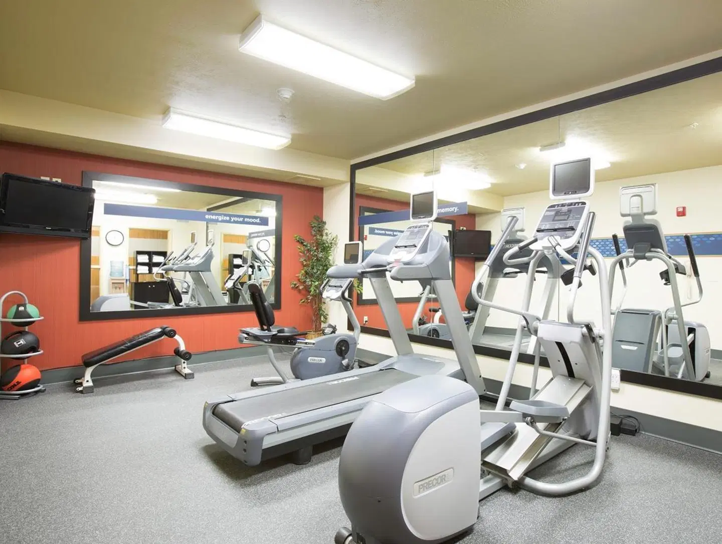 Hampton Inn Helena SPORTS_AND_LEISURE
