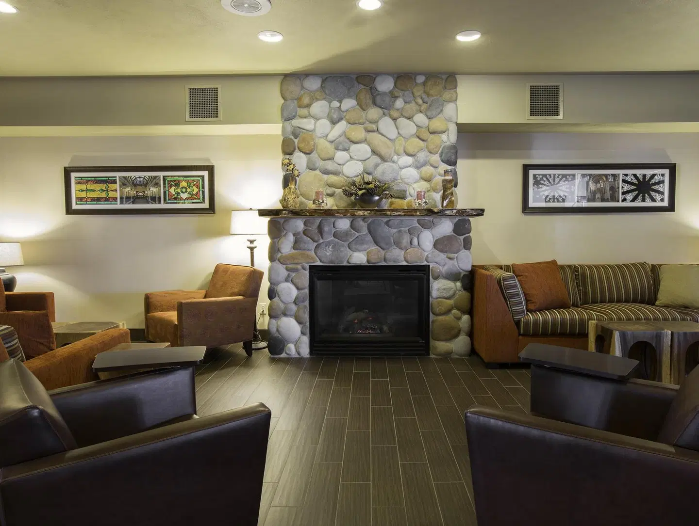 Hampton Inn Helena LOUNGE_LOBBY