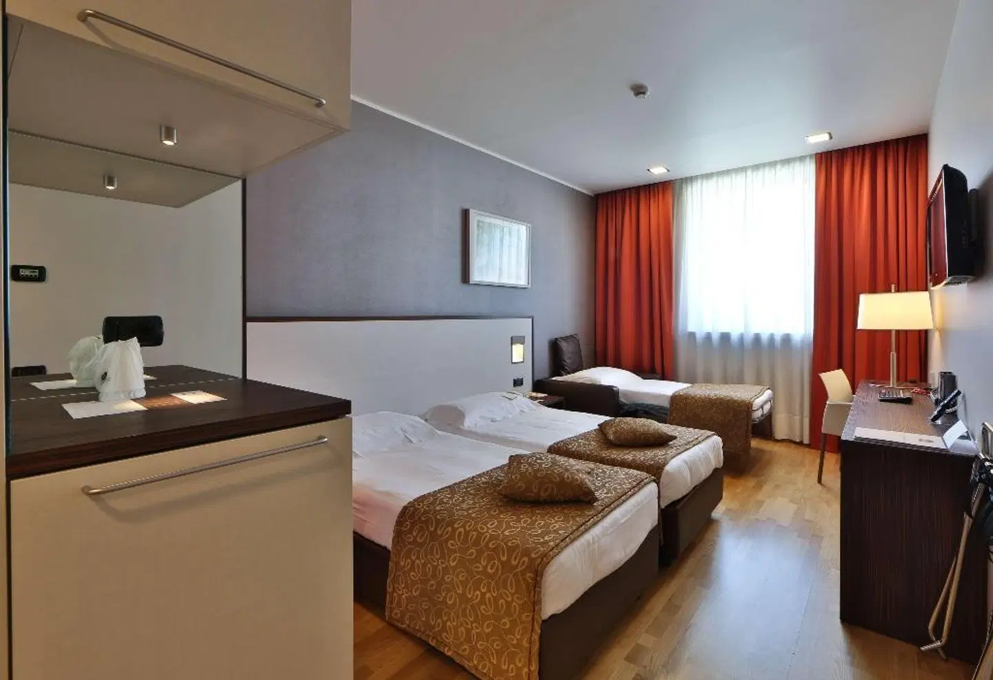 Best Western Falck Village Hotel ROOM_EXAMPLE