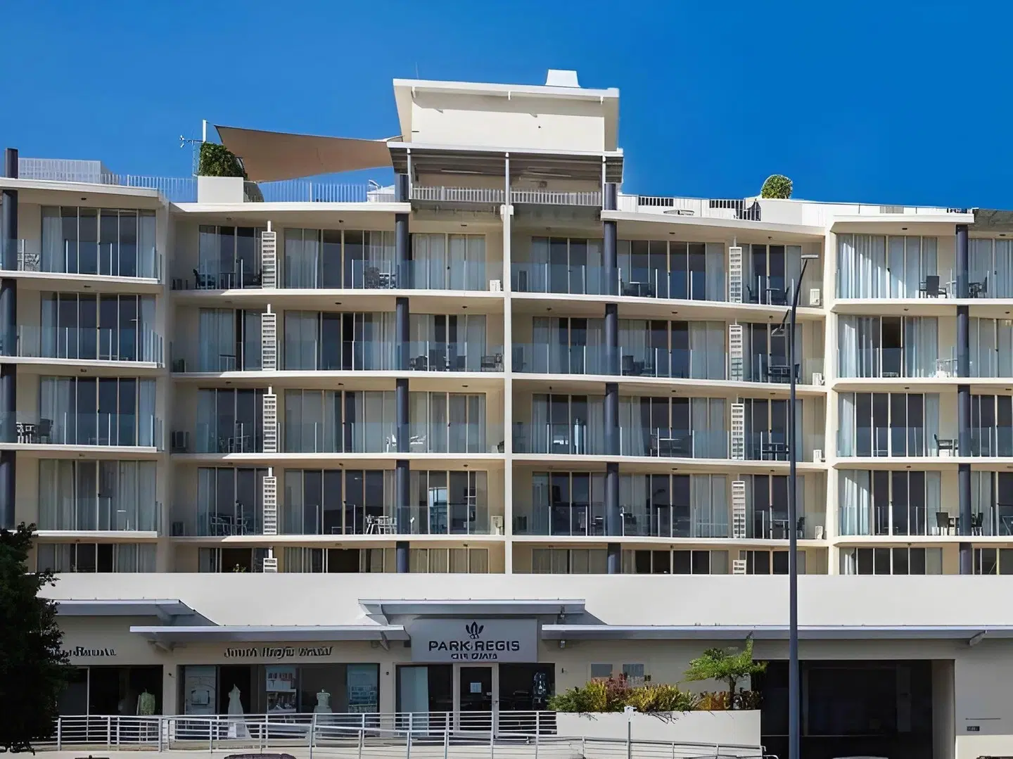 Park Regis City Quays EXTERIOR