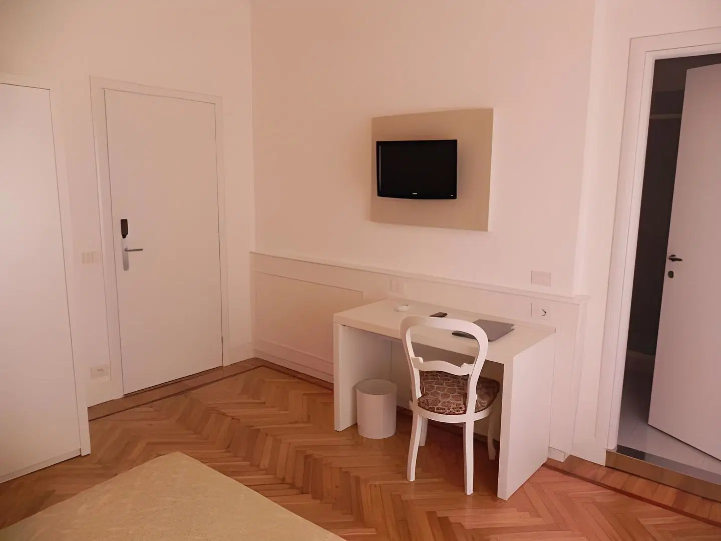 Da Cesare ROOM_EXAMPLE