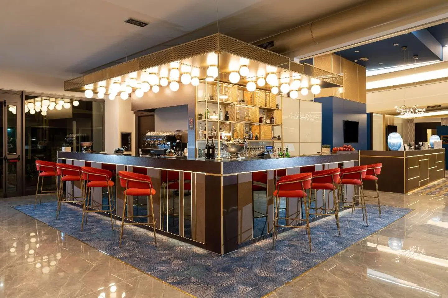 DoubleTree by Hilton Milan Malpensa Bar