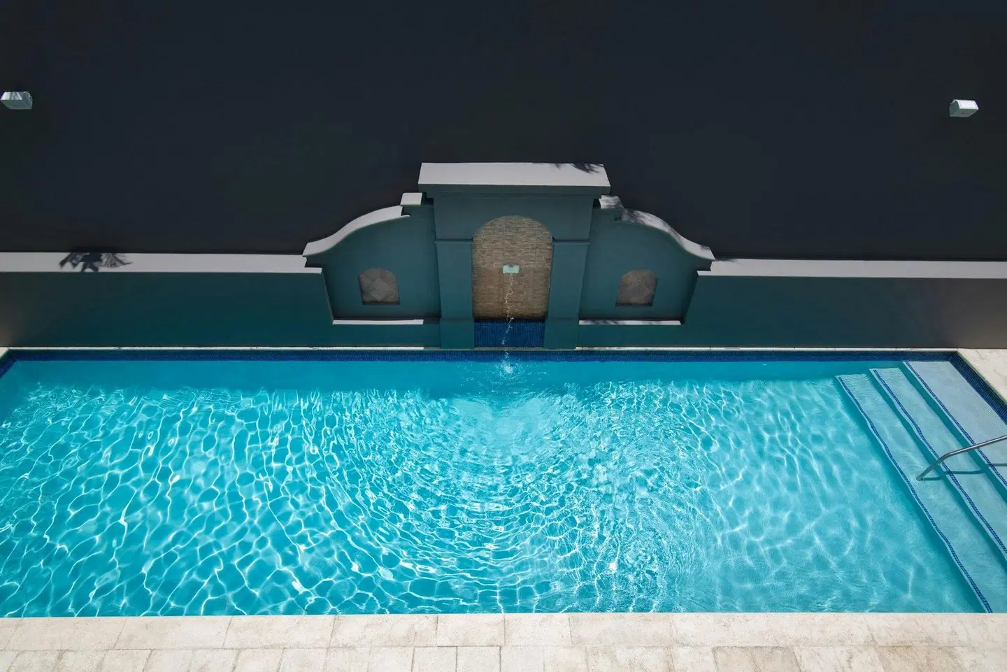 Courtyard by Marriott Santo Domingo OUTDOOR_POOL