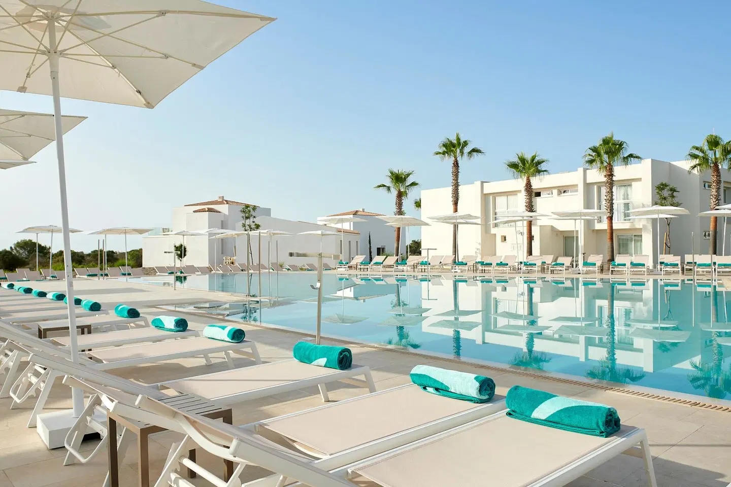 Iberostar Waves Cala Domingos OUTDOOR_POOL
