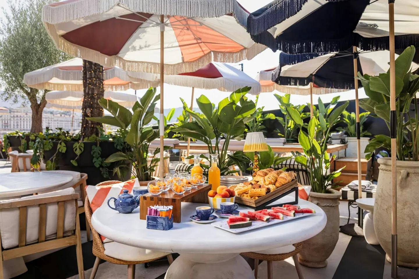 DoubleTree by Hilton Nice Centre Iconic, France Terrasse