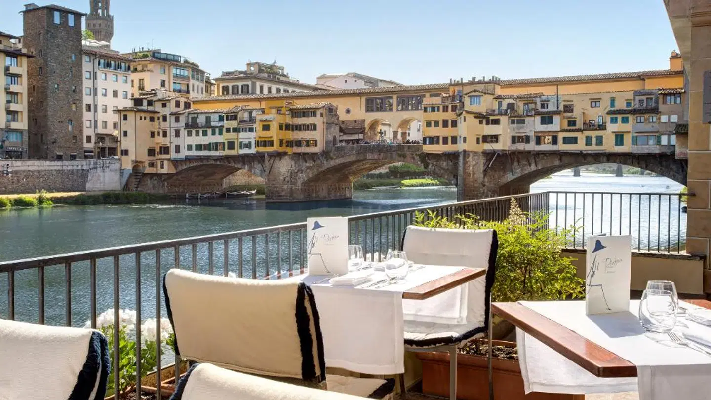Hotel Lungarno by Lungarno Collection Terrasse