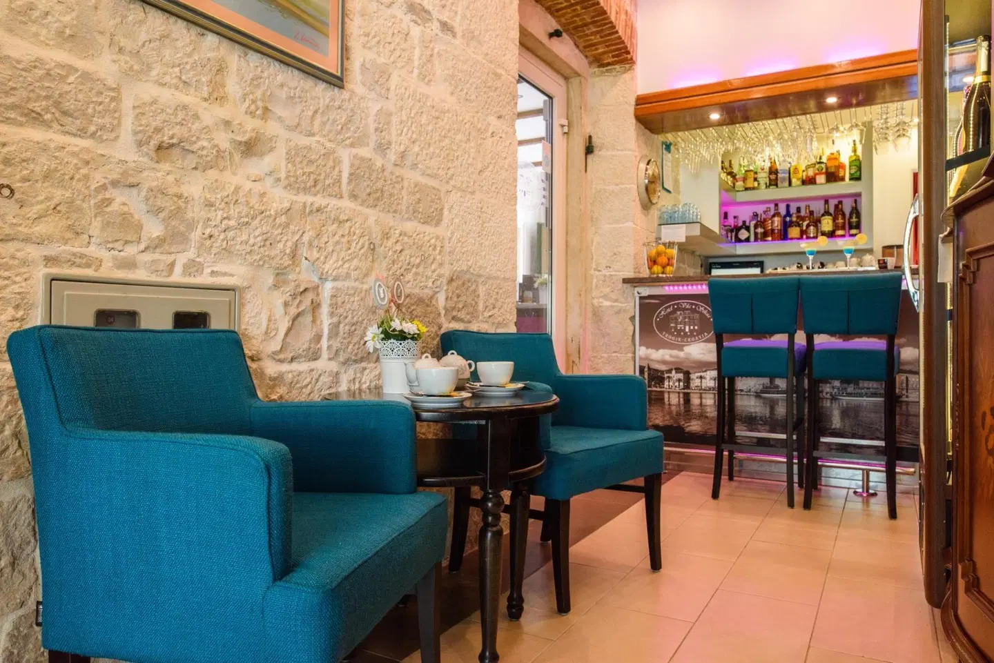 Vila Sikaa Bar