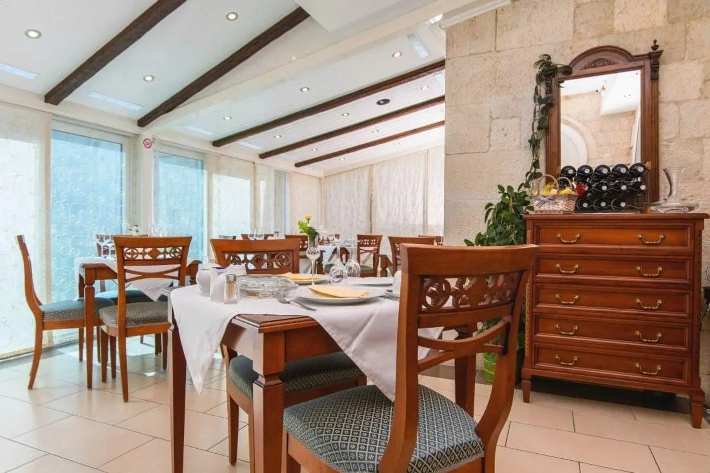 Vila Sikaa Restaurant