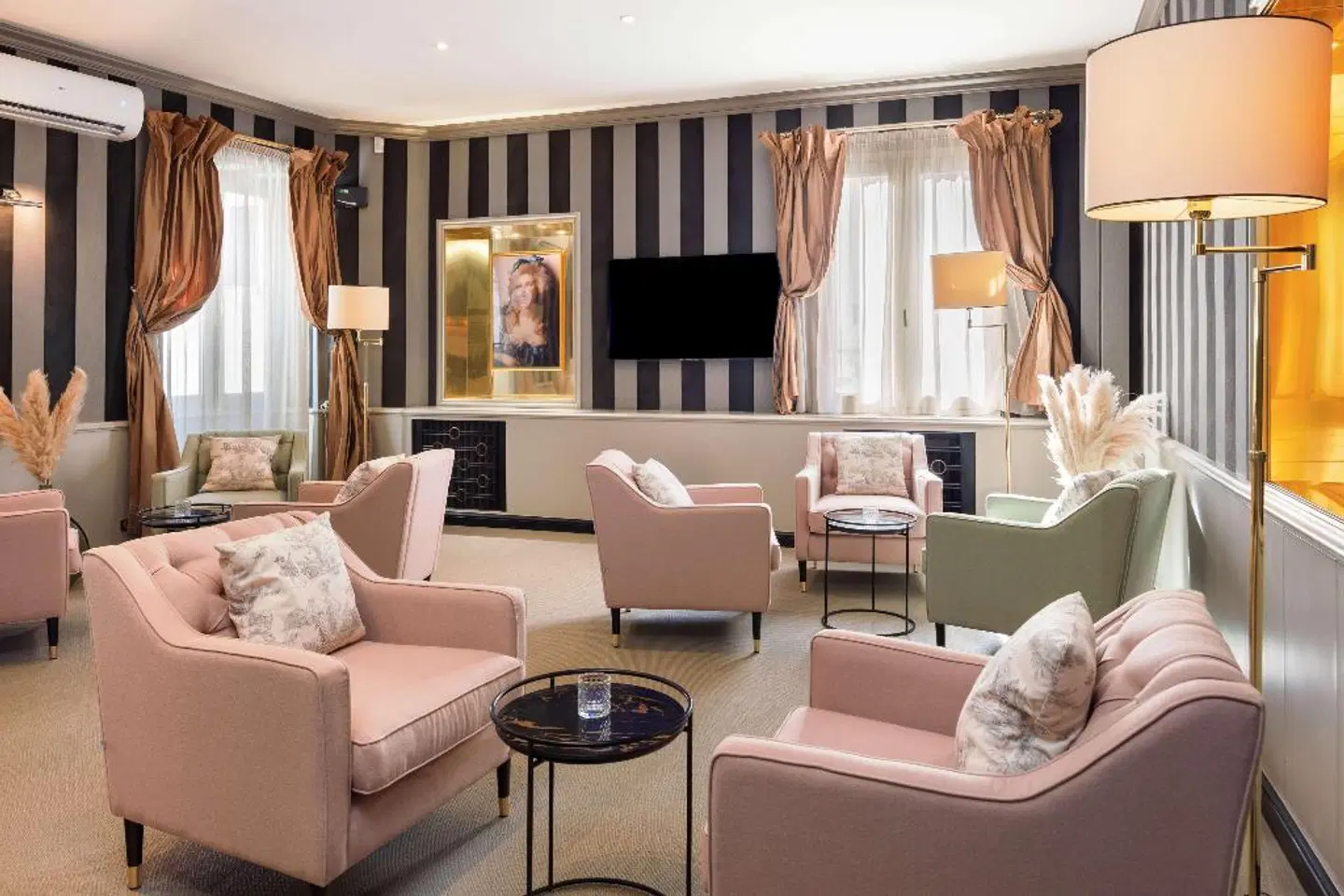 Best Western Plus Hôtel Brice Garden Nice LOUNGE_LOBBY