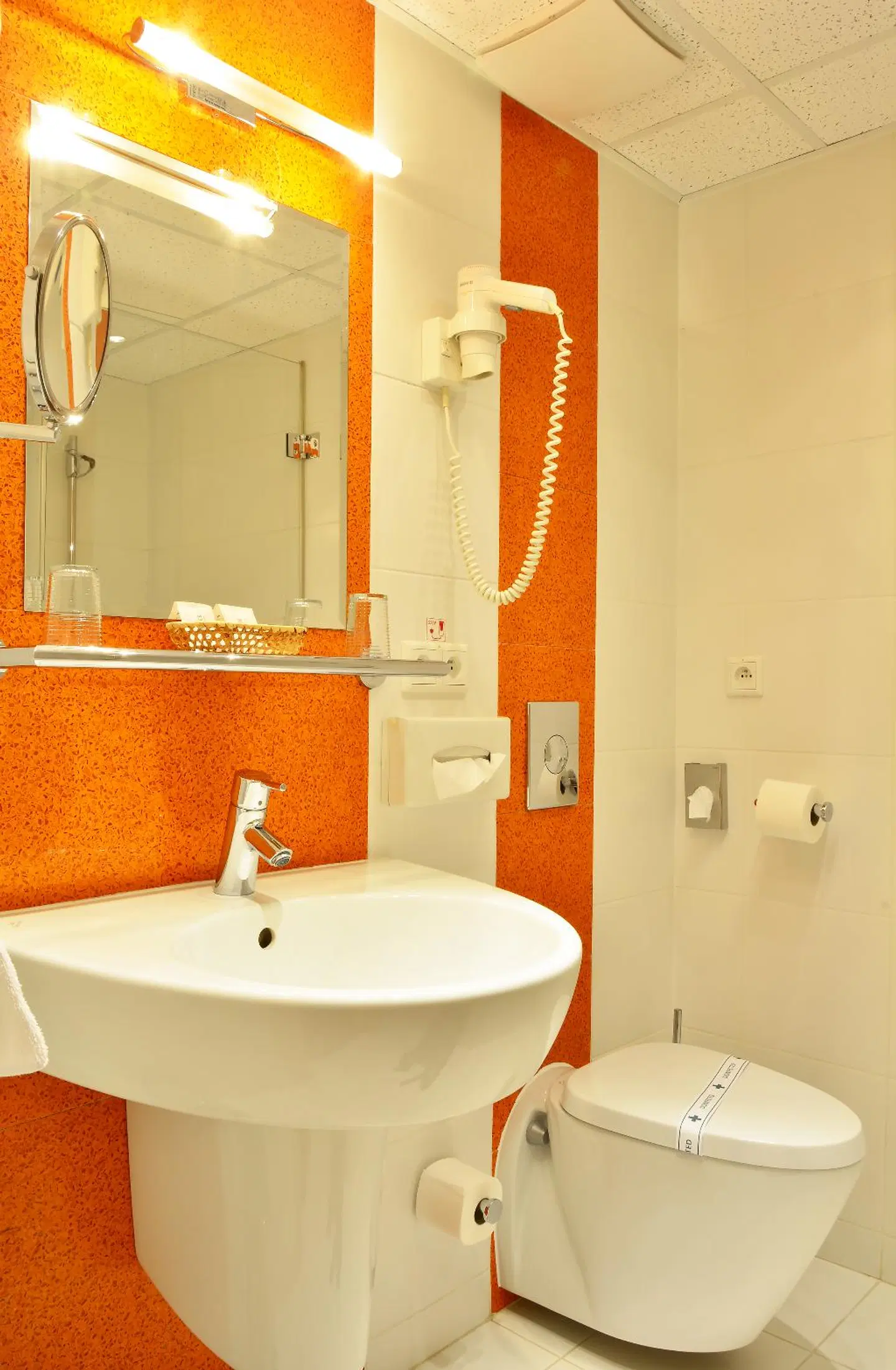 Hotel Artemis Prague Badezimmer