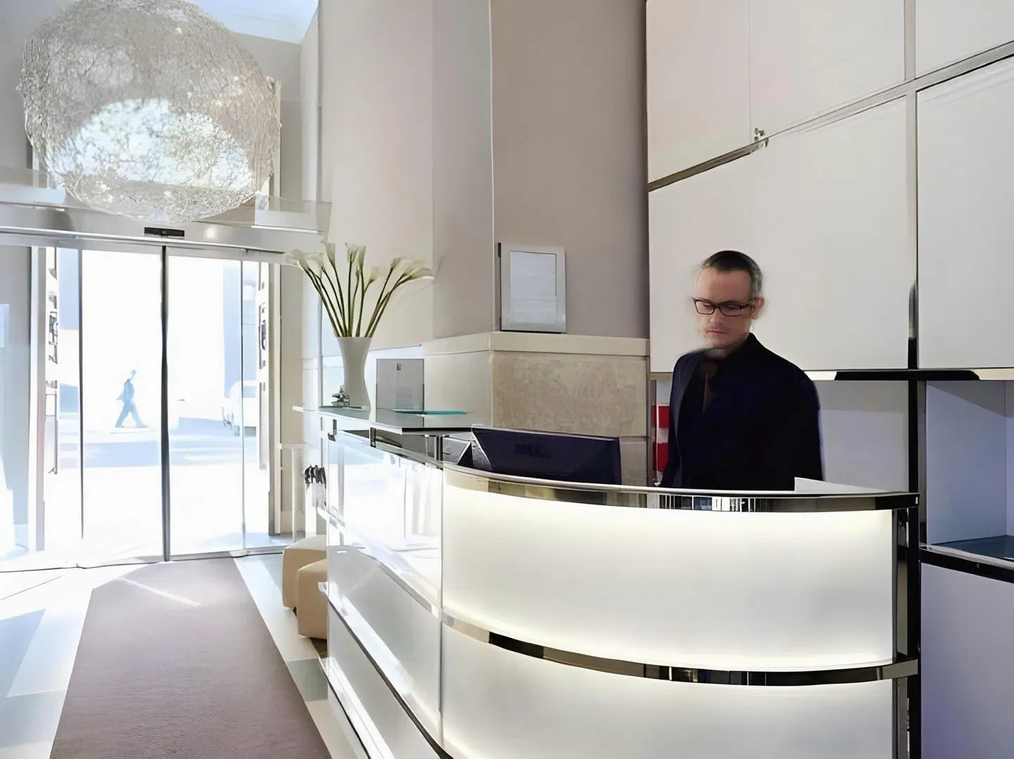 The Independent Suites LOUNGE_LOBBY