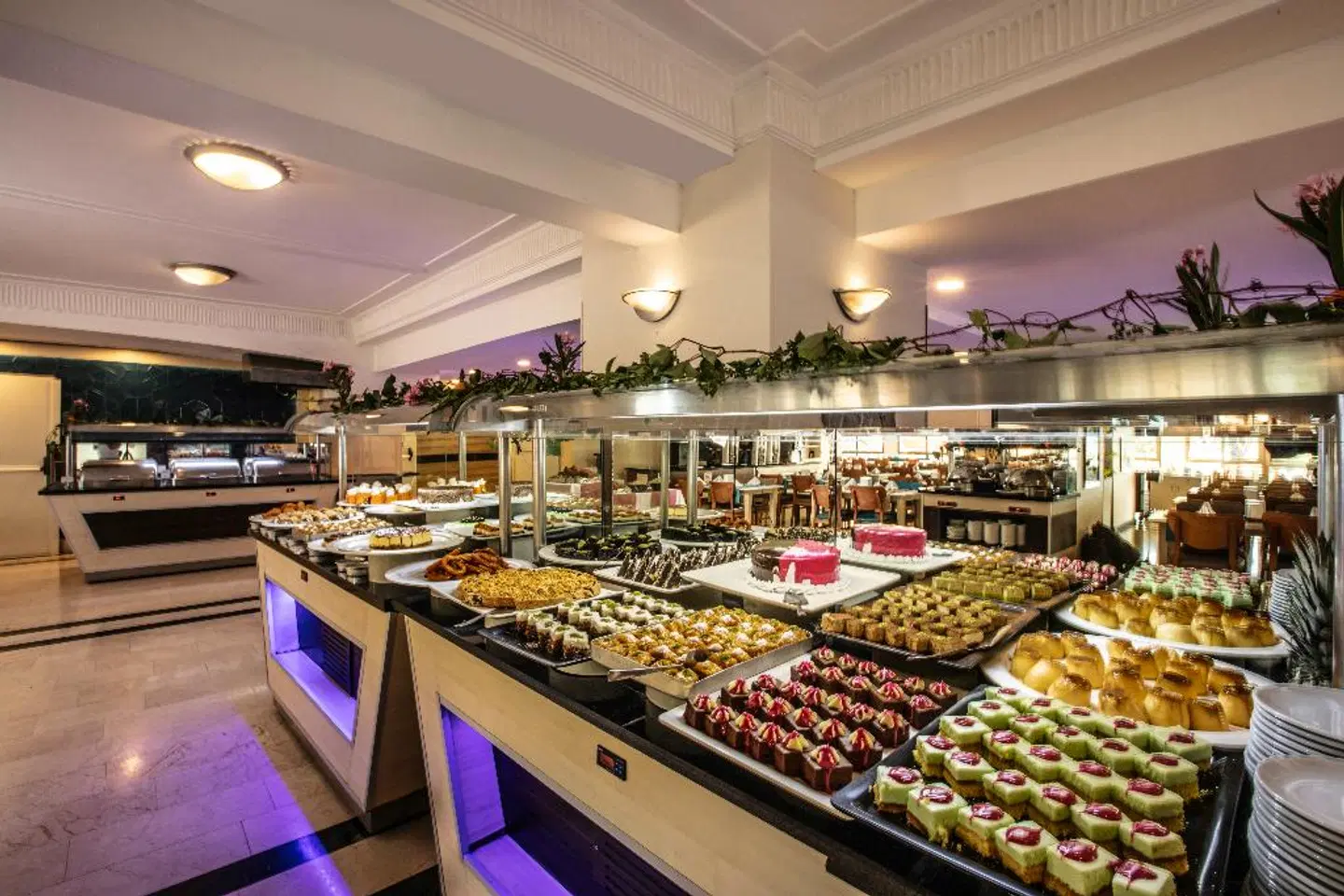Palmin Hotel Restaurant