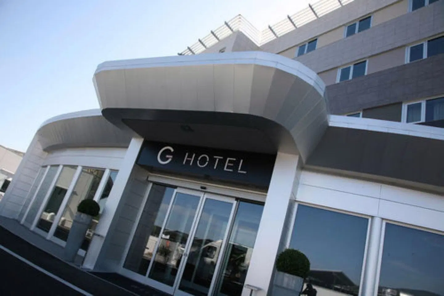 G Hotel EXTERIOR
