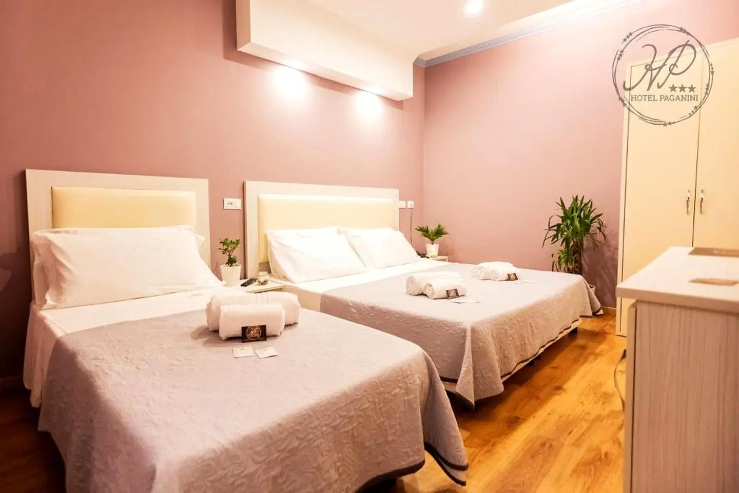 Hotel Paganini ROOM_EXAMPLE