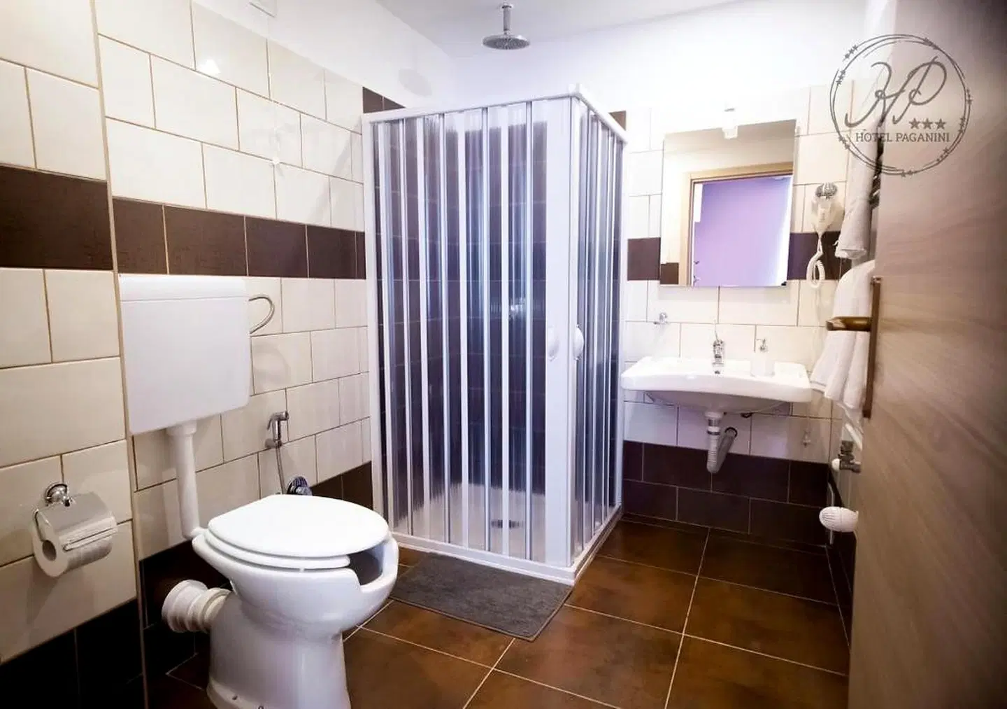 Hotel Paganini Badezimmer