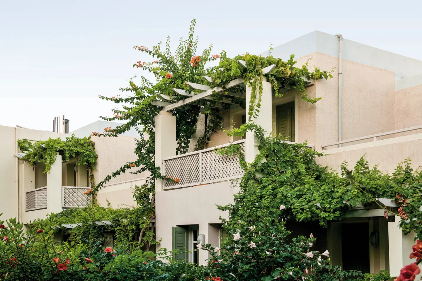 Pearl Beach EXTERIOR