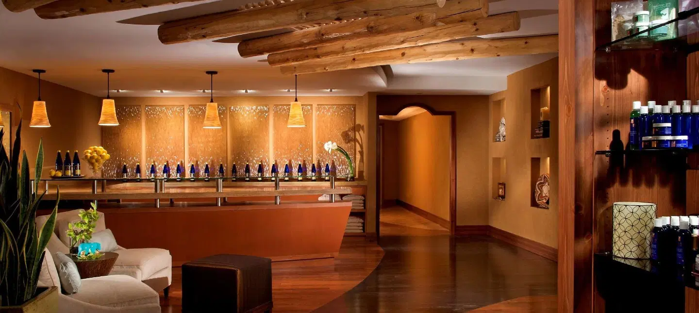 Hilton Santa Fe Buffalo Thunder SPORTS_AND_LEISURE