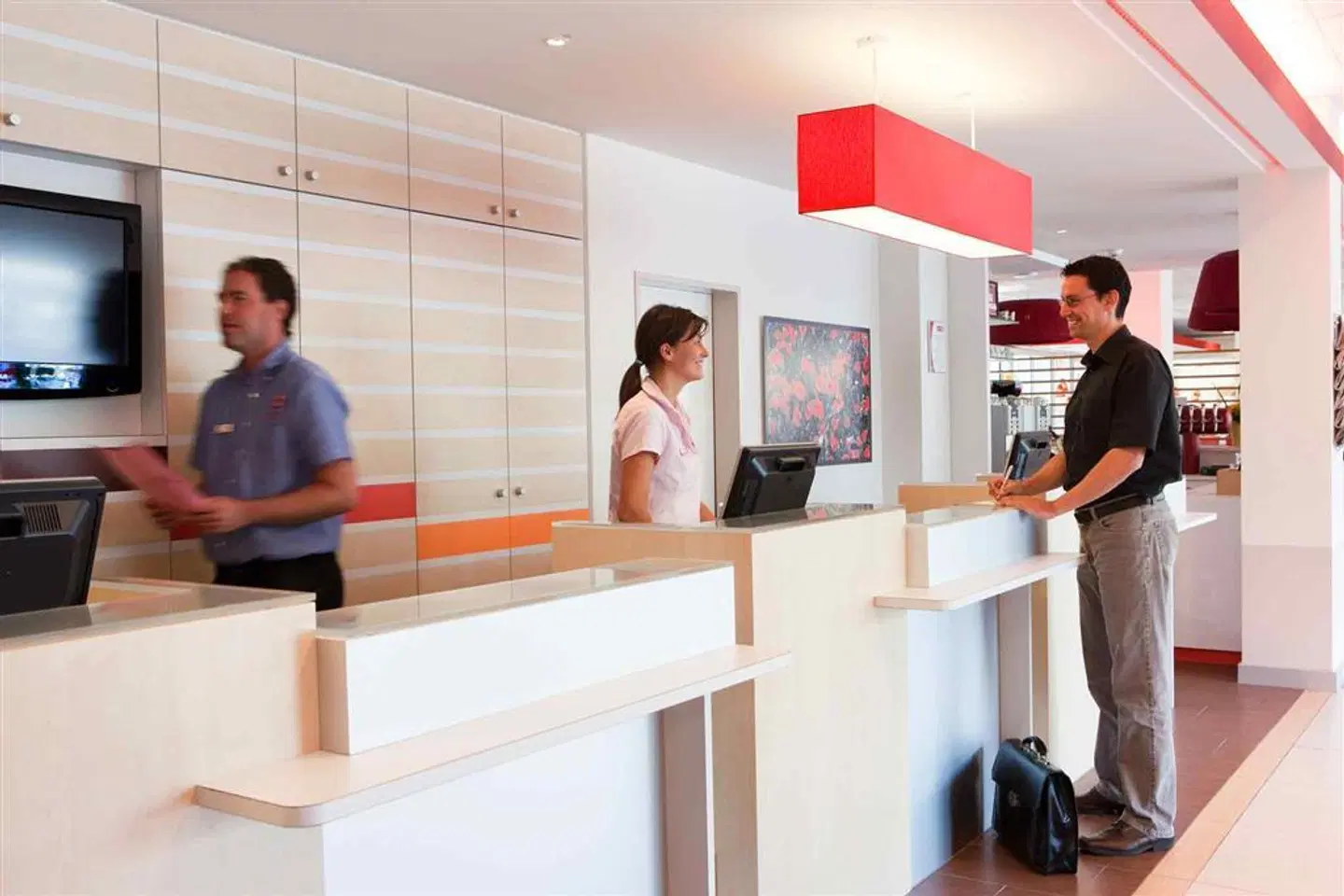 ibis Zurich Messe Airport LOUNGE_LOBBY