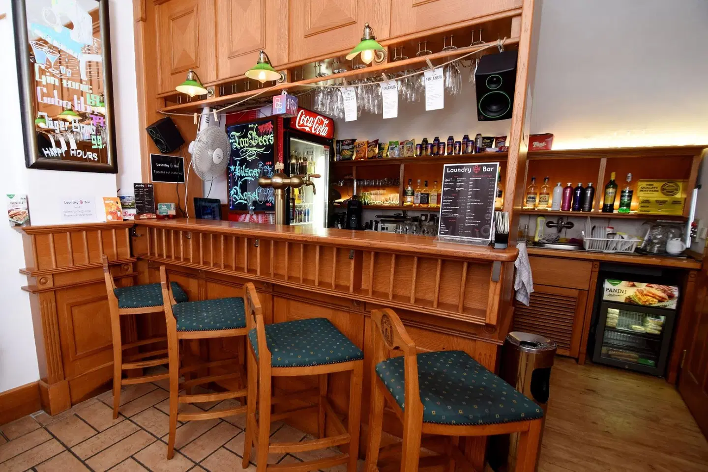 Little Quarter Hostel Bar