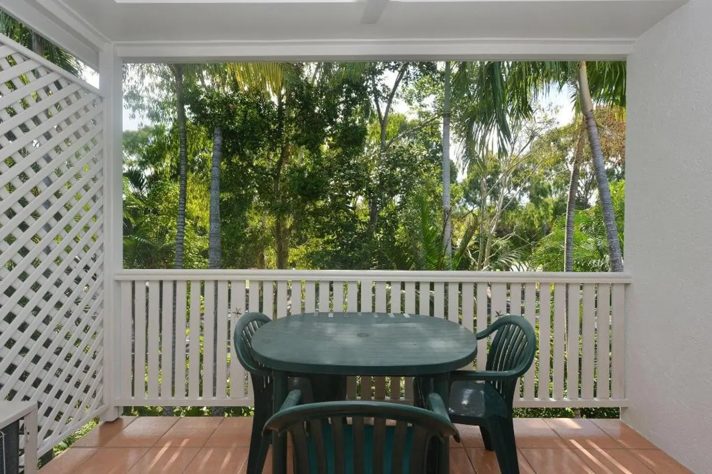 Retro Port Douglas Apartments Konferenz