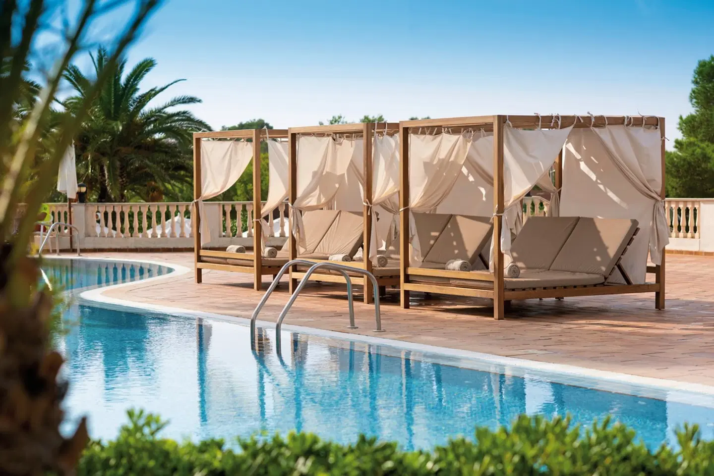 Valentin Son Bou OUTDOOR_POOL