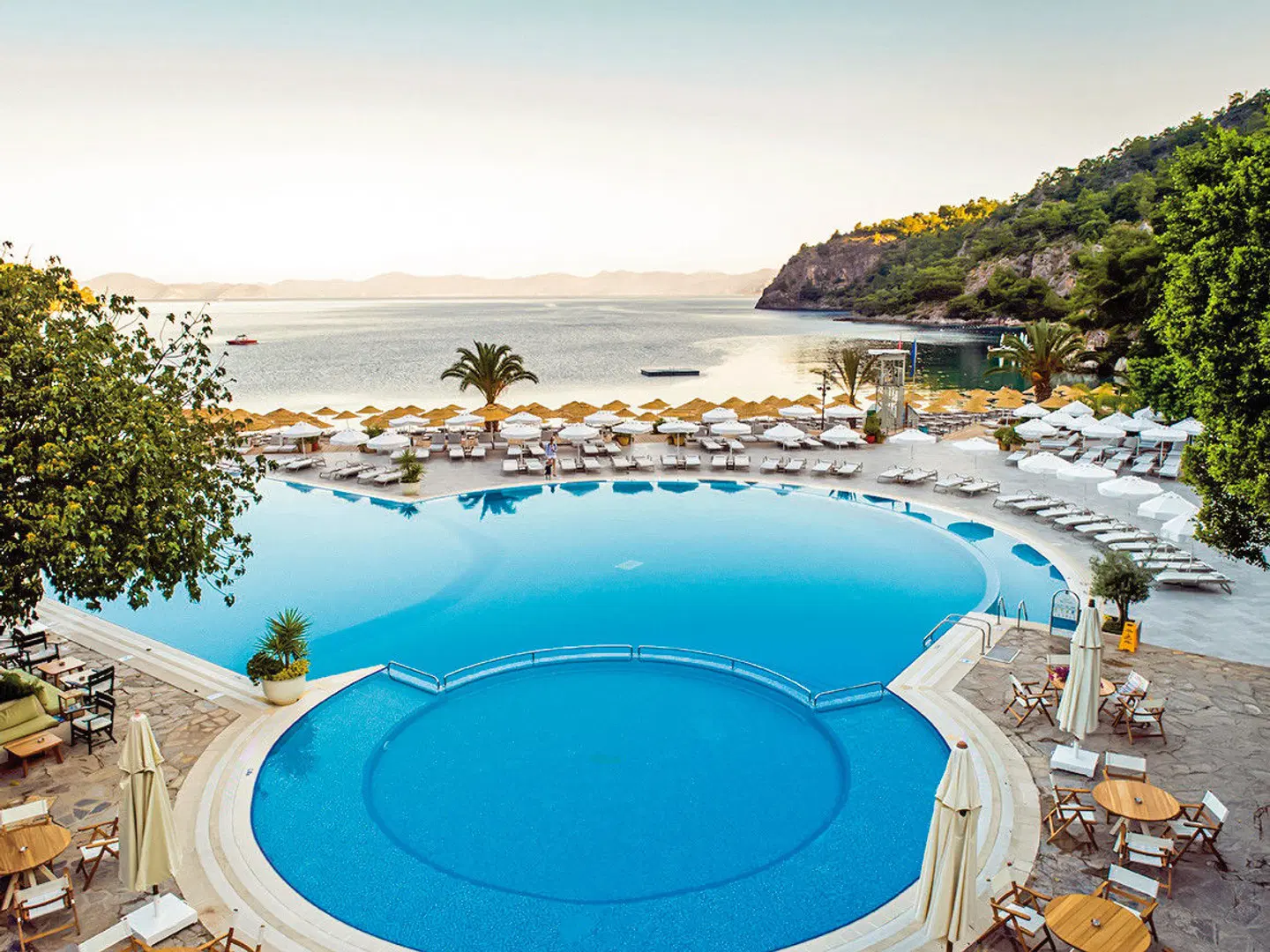 Hillside Beach Club OUTDOOR_POOL