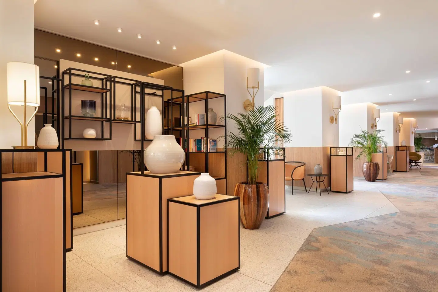 Riviera Marriott Hotel La Porte de Monaco LOUNGE_LOBBY