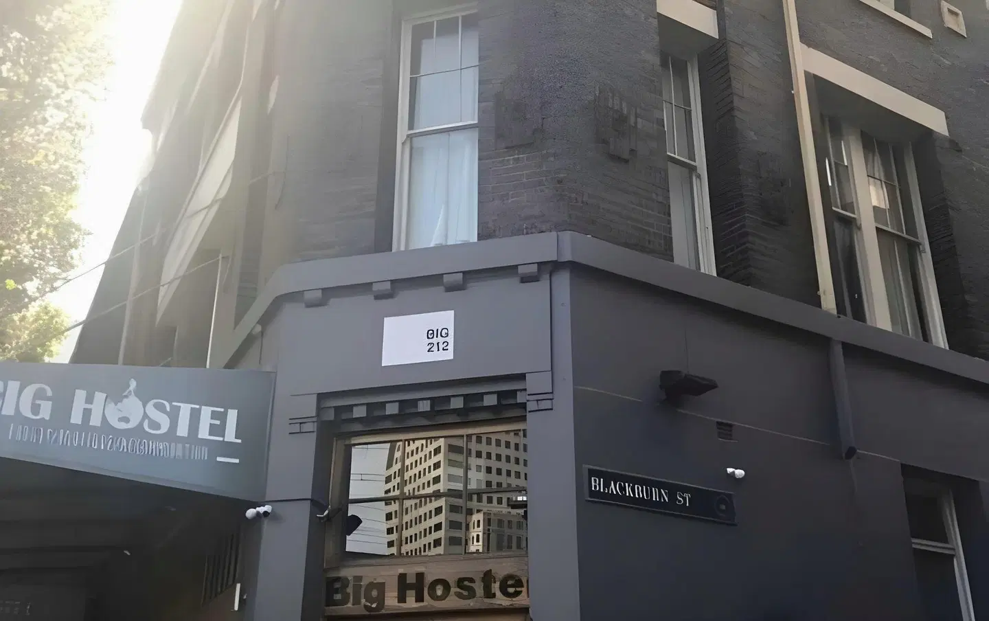 Big Hostel EXTERIOR