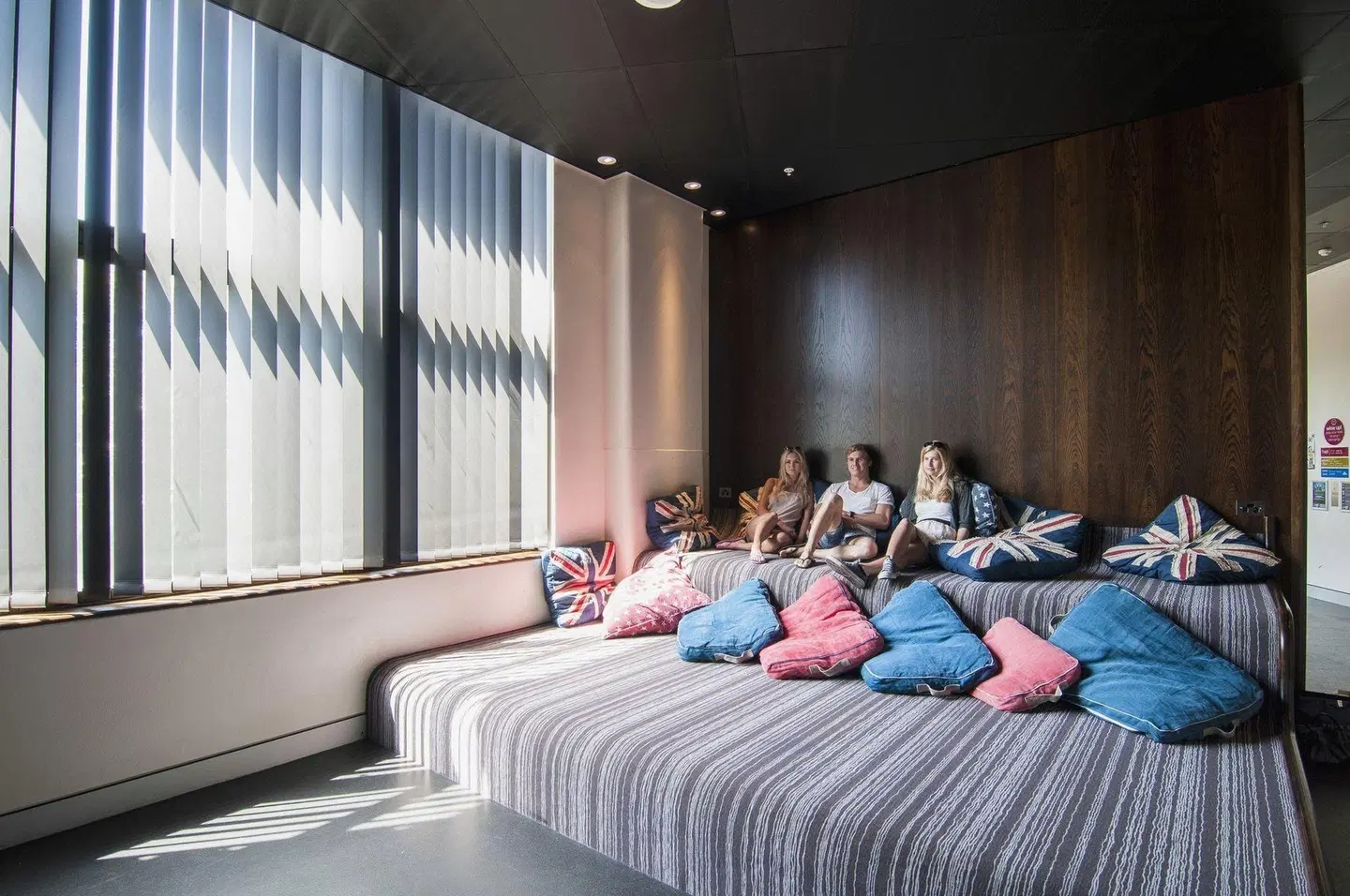 Wake Up! Sydney Central ROOM_EXAMPLE