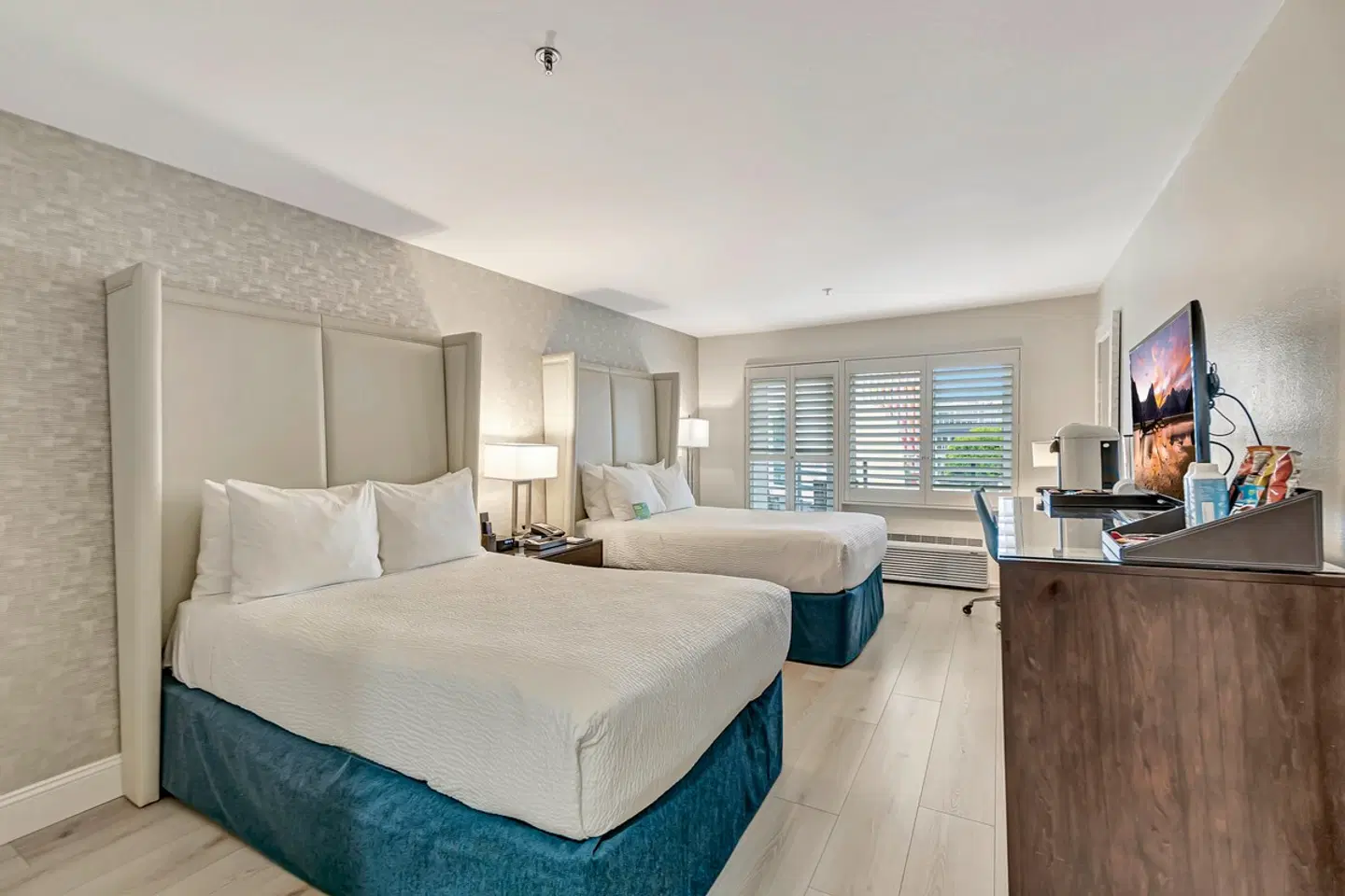 Ocean View Hotel ROOM_EXAMPLE