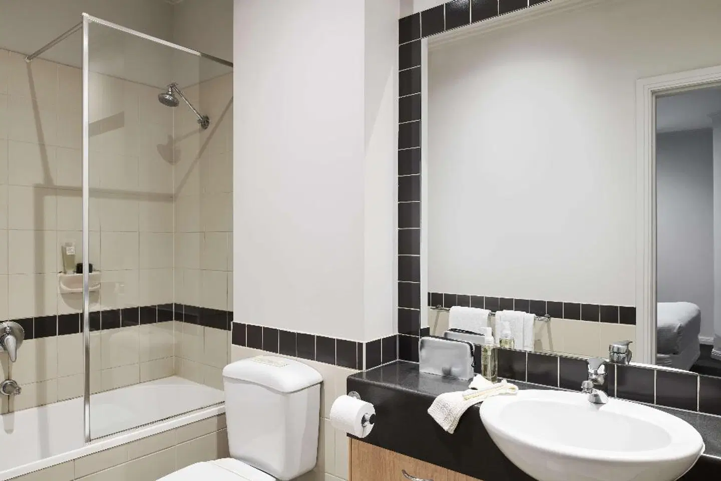 Punthill Apartment Hotel - Flinders Lane Badezimmer