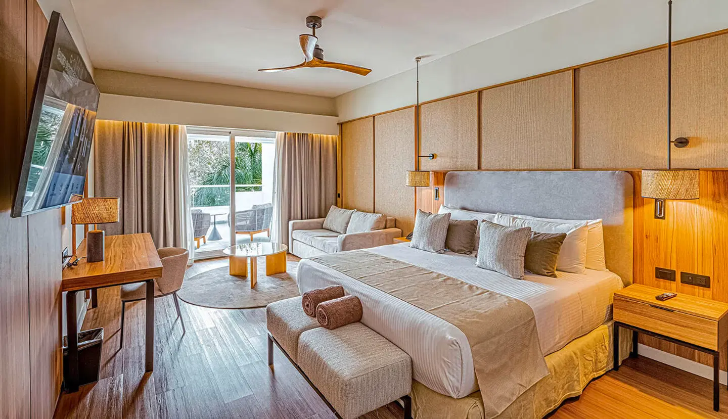 Santo Domingo Bay Convention Resort & Casino ROOM_EXAMPLE