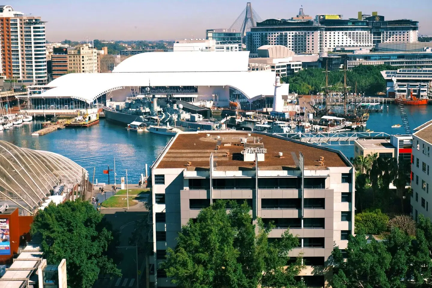Metro Apartments On Darling Harbour EXTERIOR