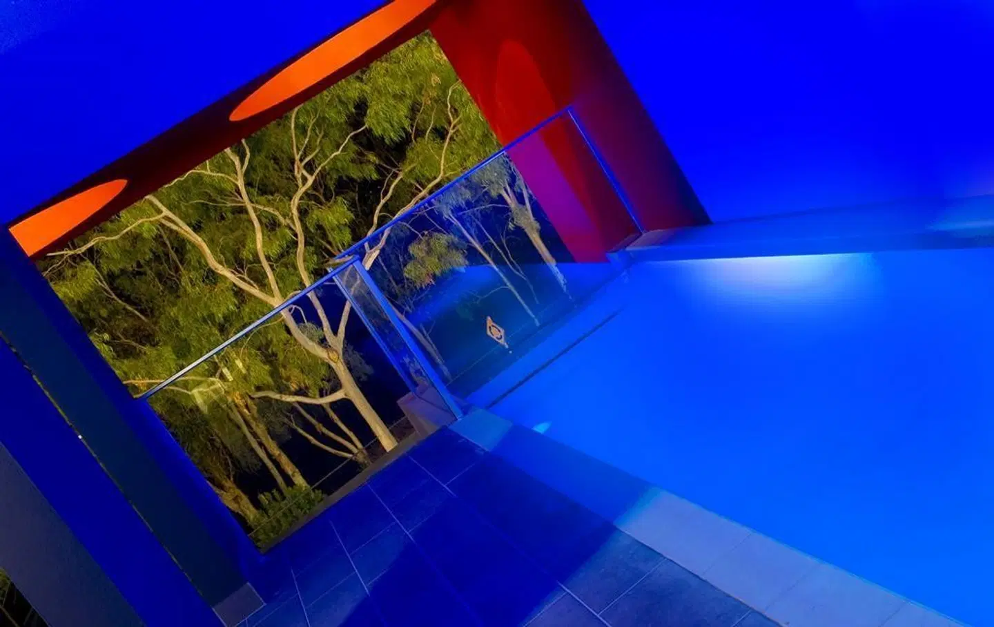 Edge Apartment Hotel OUTDOOR_POOL