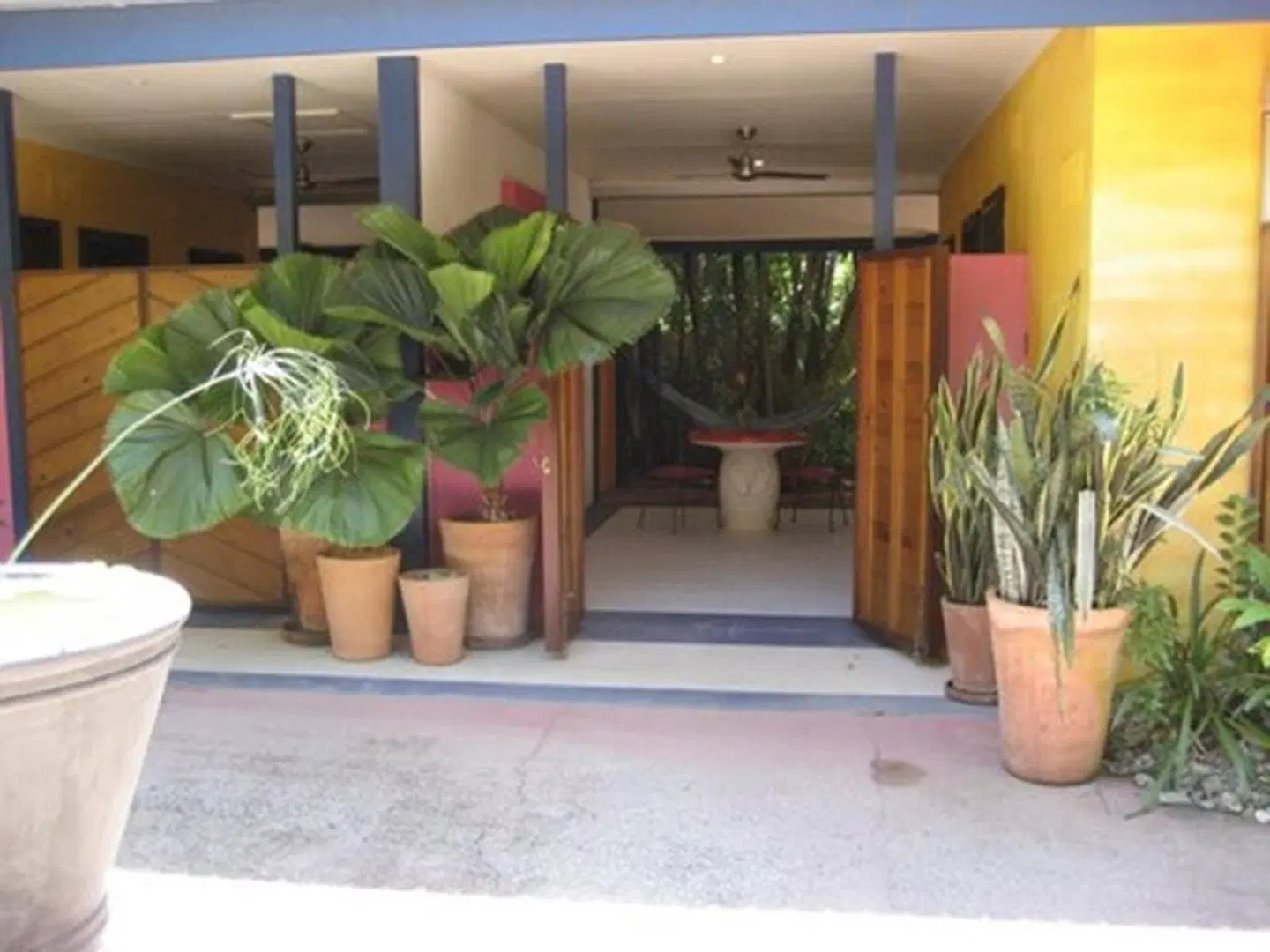 Pink Flamingo Resort LOUNGE_LOBBY